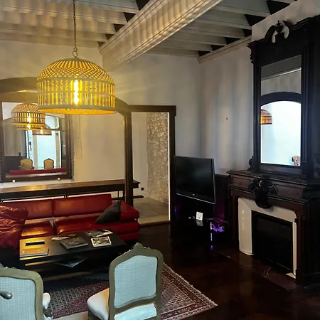 Maison Gally Historic Luxury לינה וארוחת בוקר